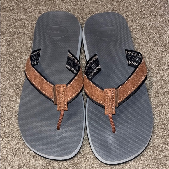 Havaianas Like New Men’s 11/12 - Picture 1 of 5